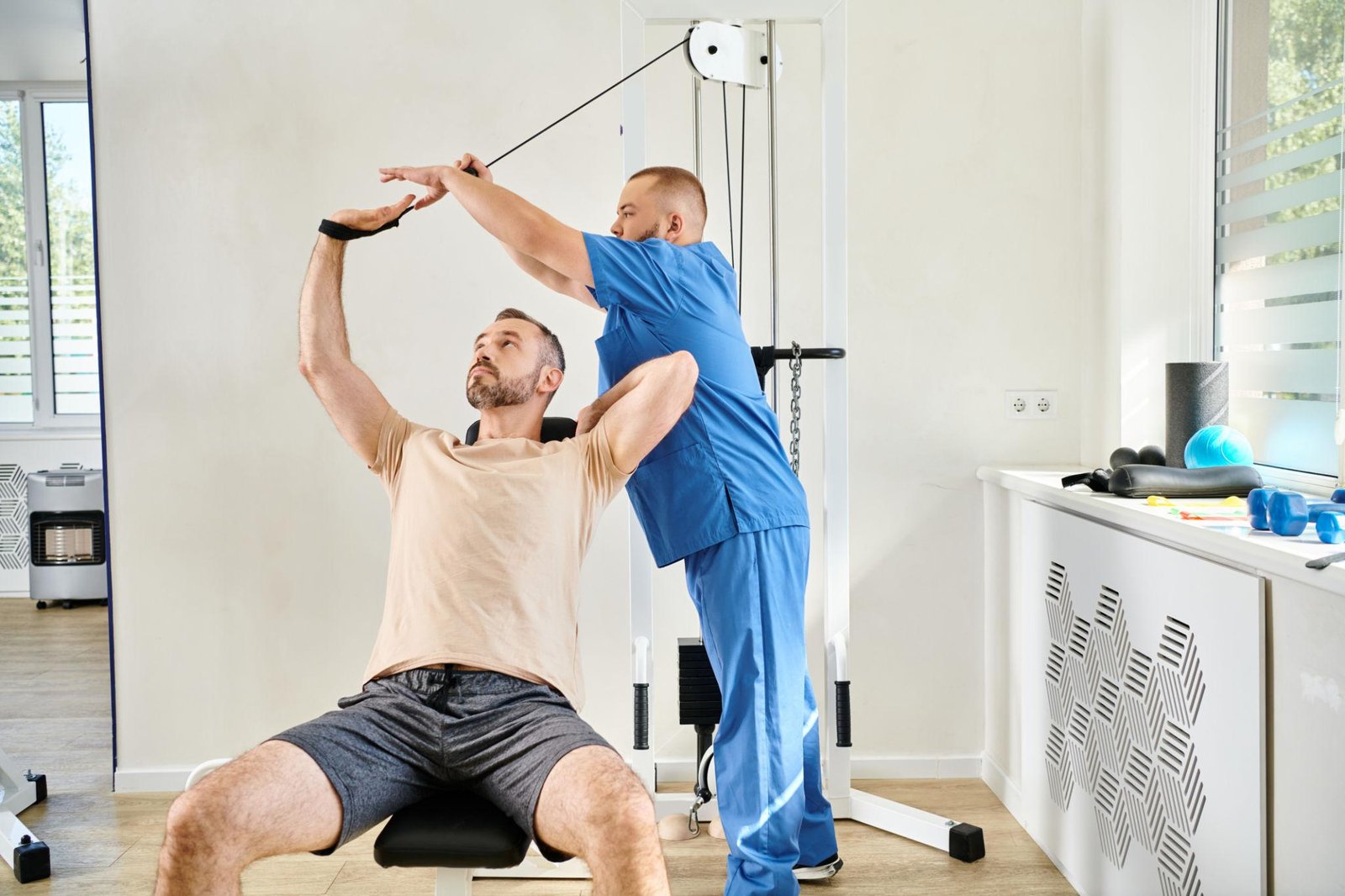 What Causes Shoulder Pain and How Is It Treated in Dubai?