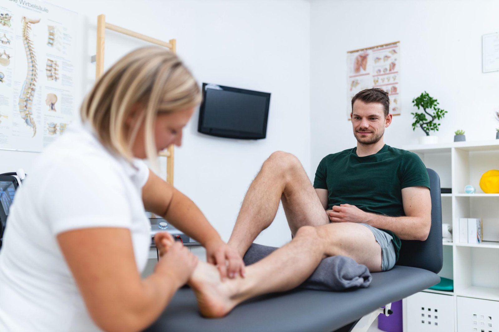 Plantar Fasciitis Treatment in Dubai | Physio Expert Dubai